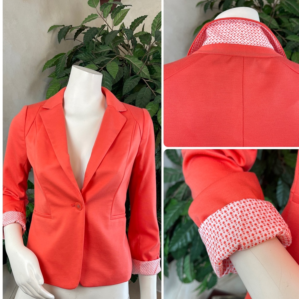 THE LIMITED CORAL KNIT BLAZER